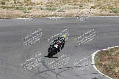 media/Apr-20-2025-AHRMA (Sun) [[393a79c373]]/Race/Group 8/Turn 4b/